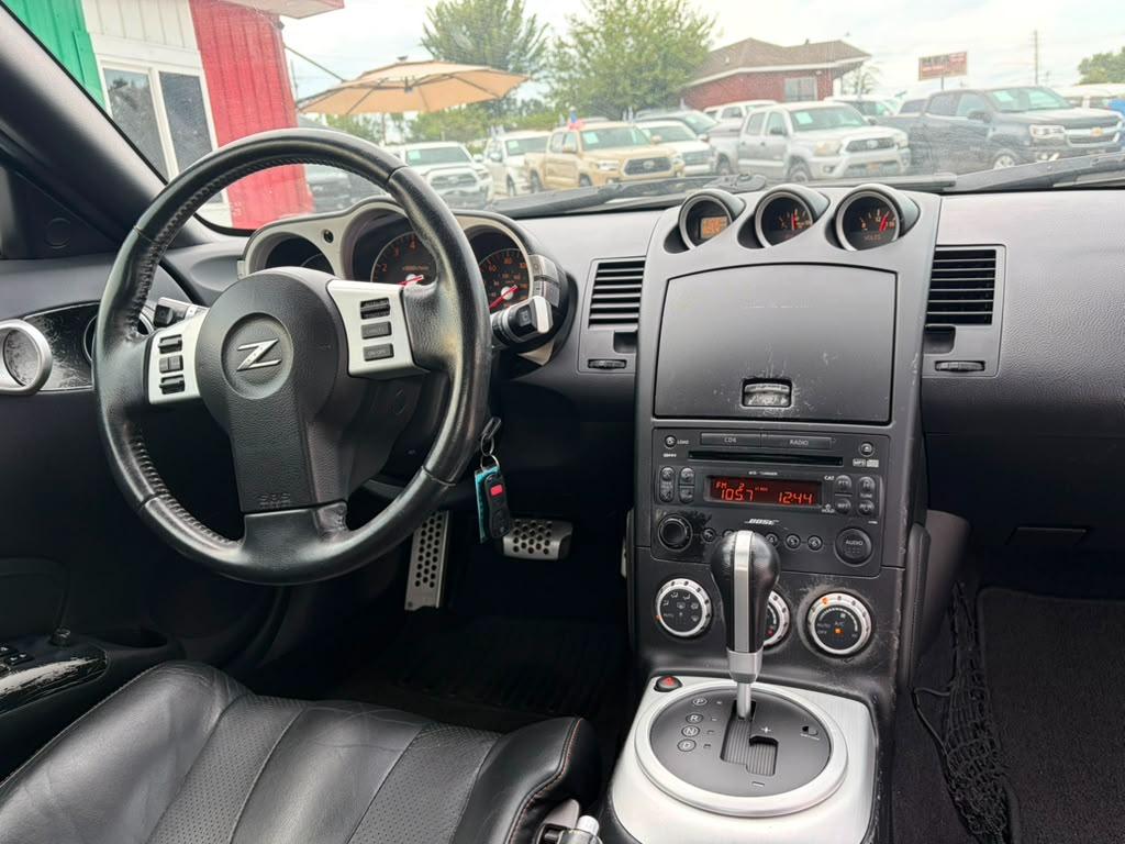 Nissan 350Z 2dr Cpe Touring Auto 2006