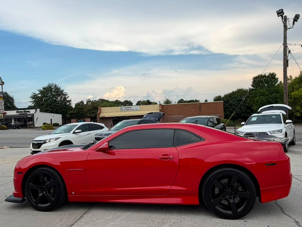 Chevrolet Camaro 2dr Cpe 2SS 2010