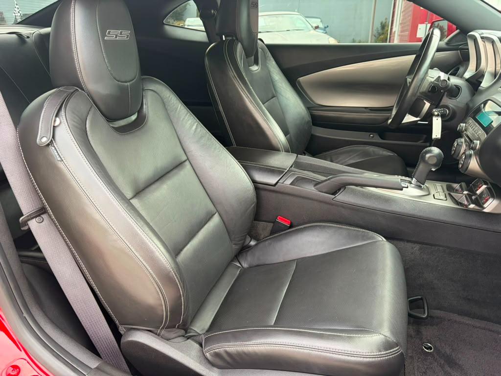 Chevrolet Camaro 2dr Cpe 2SS 2010