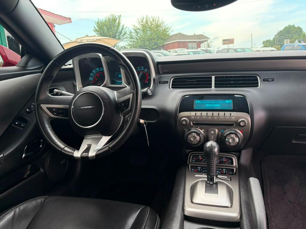 Chevrolet Camaro 2dr Cpe 2SS 2010