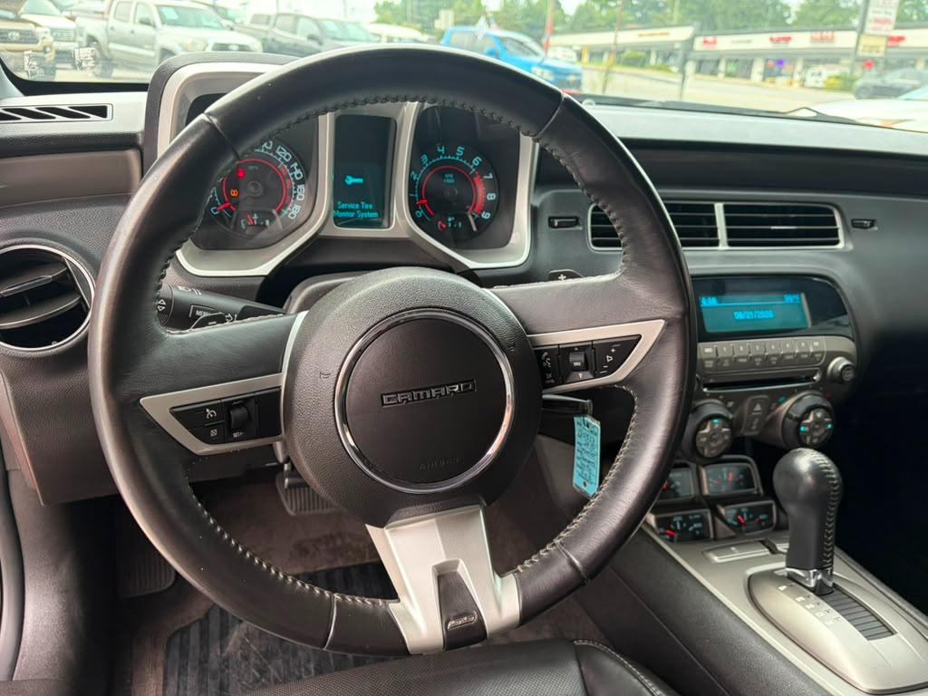 Chevrolet Camaro 2dr Cpe 2SS 2010