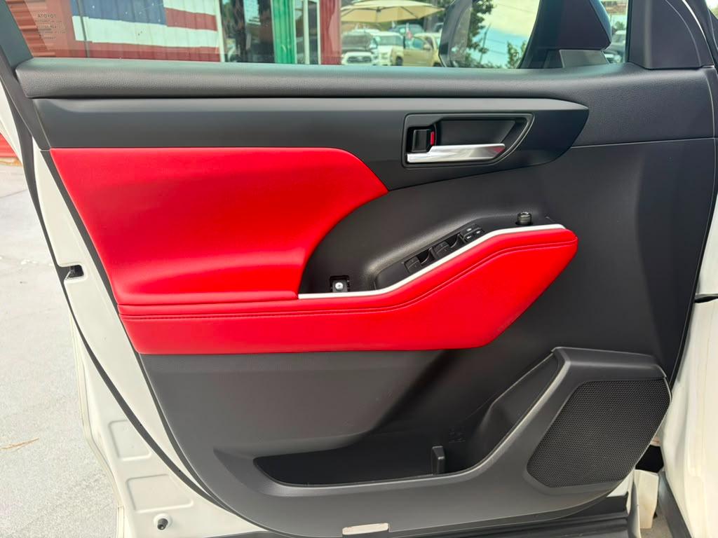 Toyota Highlander XSE FWD (Natl) 2022