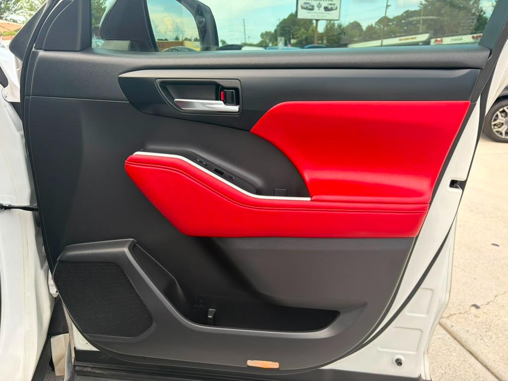 Toyota Highlander XSE FWD (Natl) 2022
