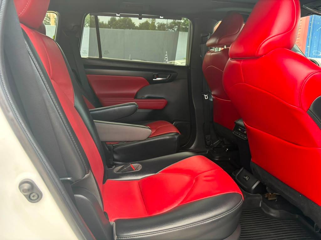 Toyota Highlander XSE FWD (Natl) 2022