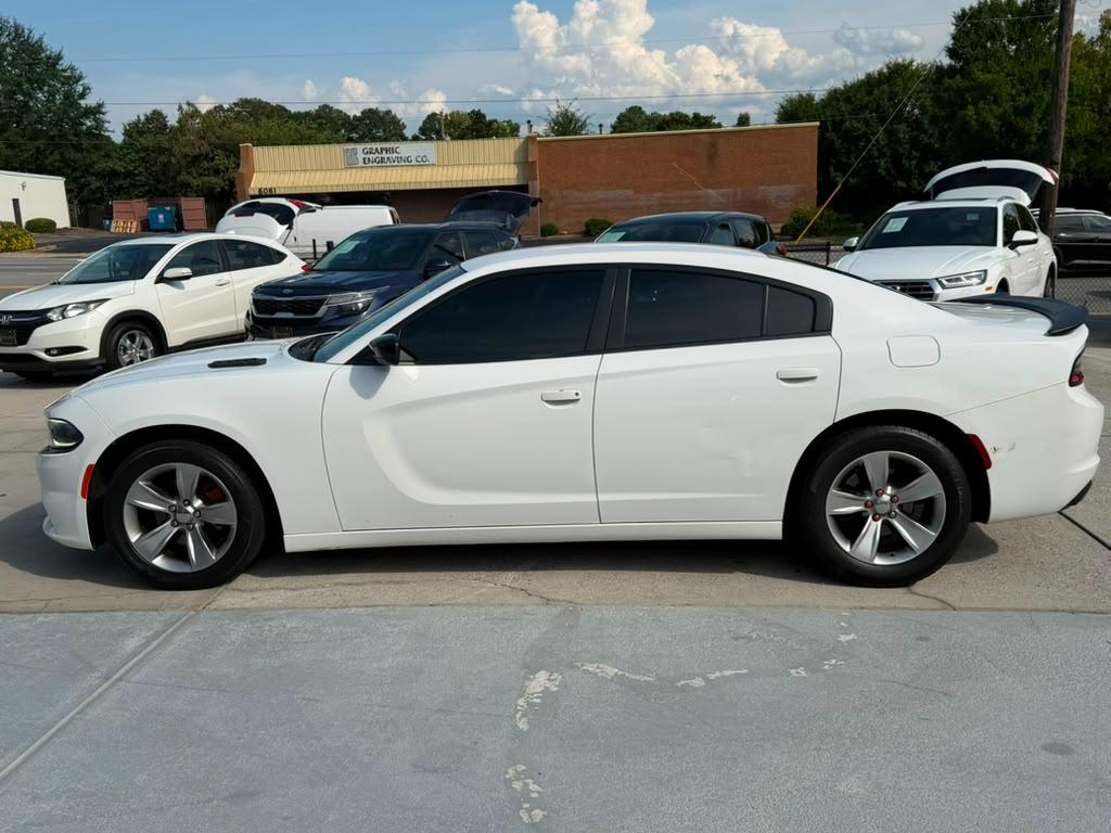 Dodge Charger SE RWD 2017