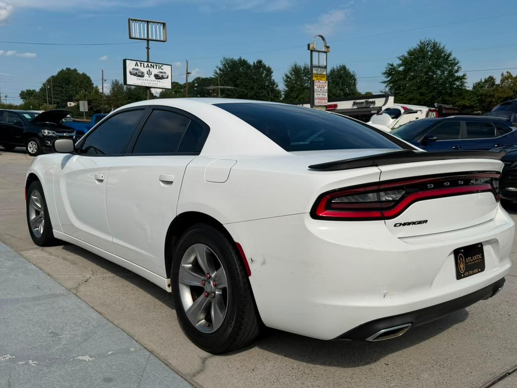 Dodge Charger SE RWD 2017