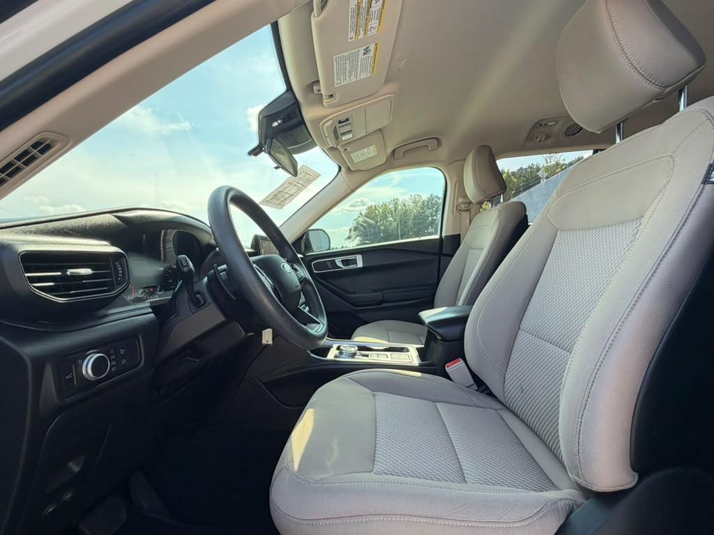 Ford Explorer Base RWD 2020