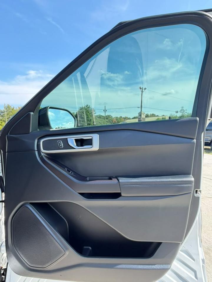 Ford Explorer Base RWD 2020