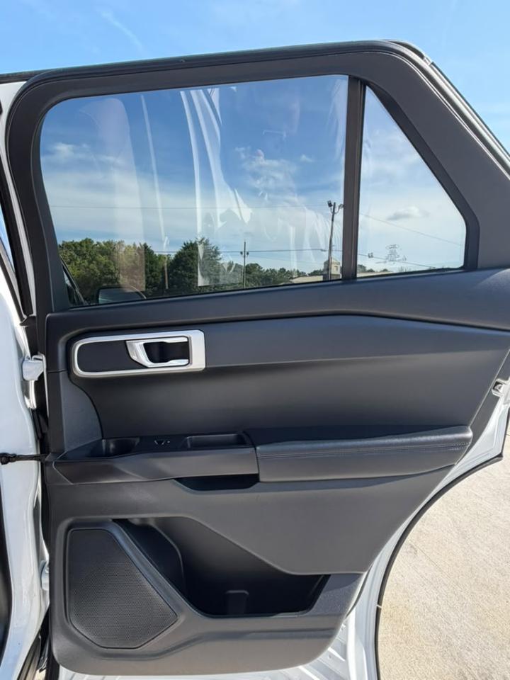 Ford Explorer Base RWD 2020