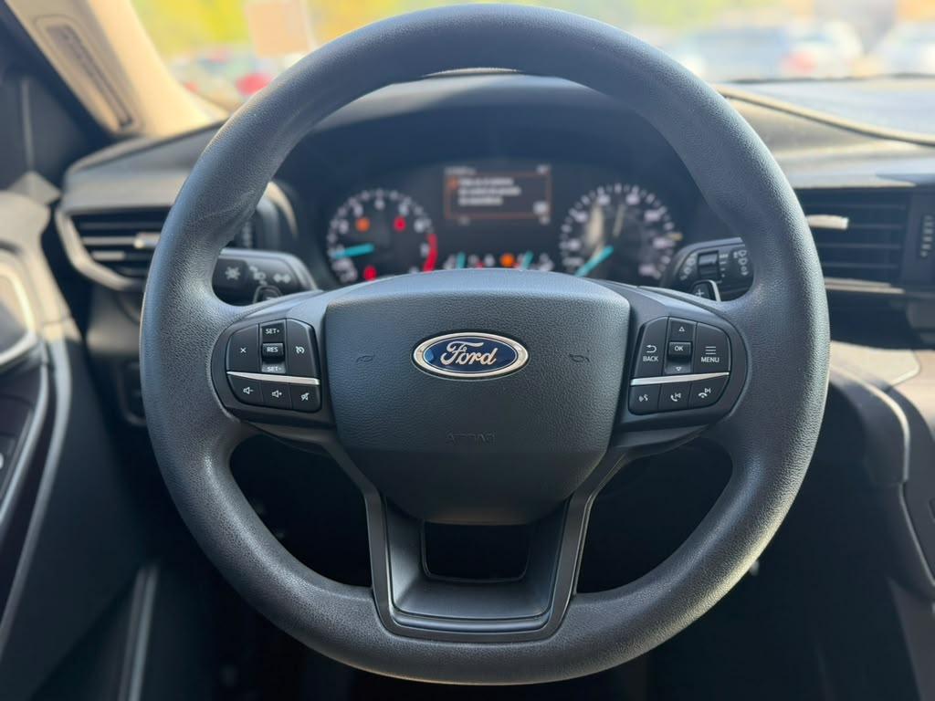 Ford Explorer Base RWD 2020