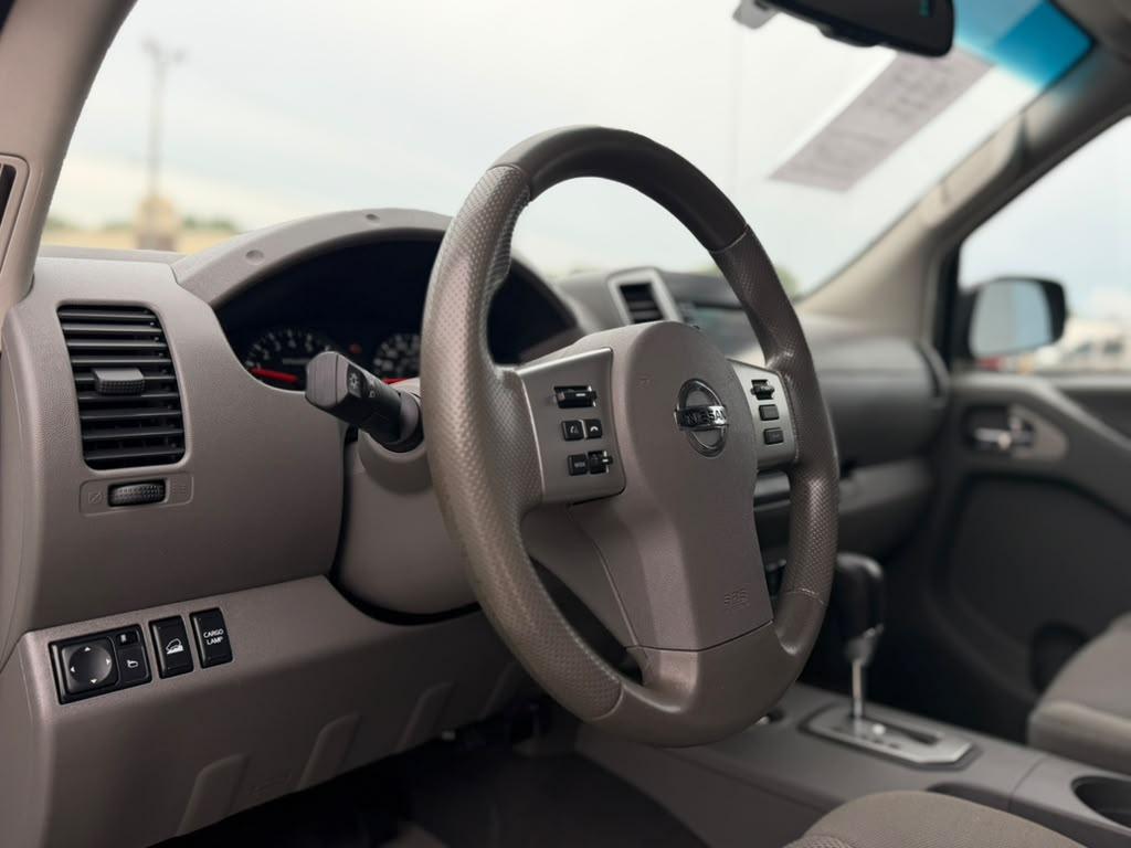 Nissan Frontier Crew Cab 4x4 SV Auto 2020