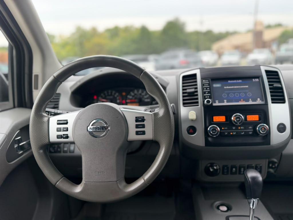 Nissan Frontier Crew Cab 4x4 SV Auto 2020