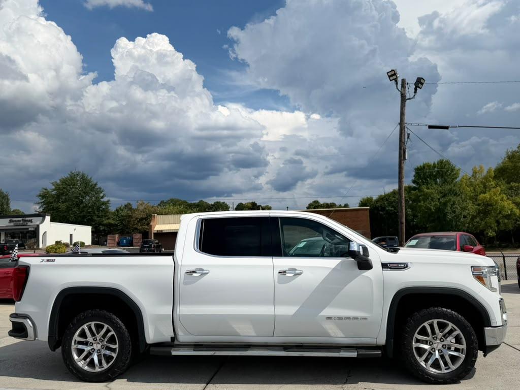 GMC Sierra 1500 Limited 4WD Crew Cab 147" SLT 2022