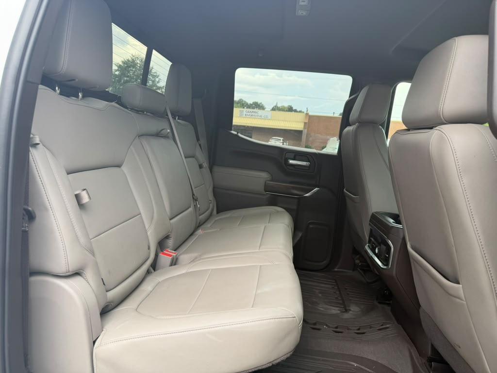GMC Sierra 1500 Limited 4WD Crew Cab 147" SLT 2022