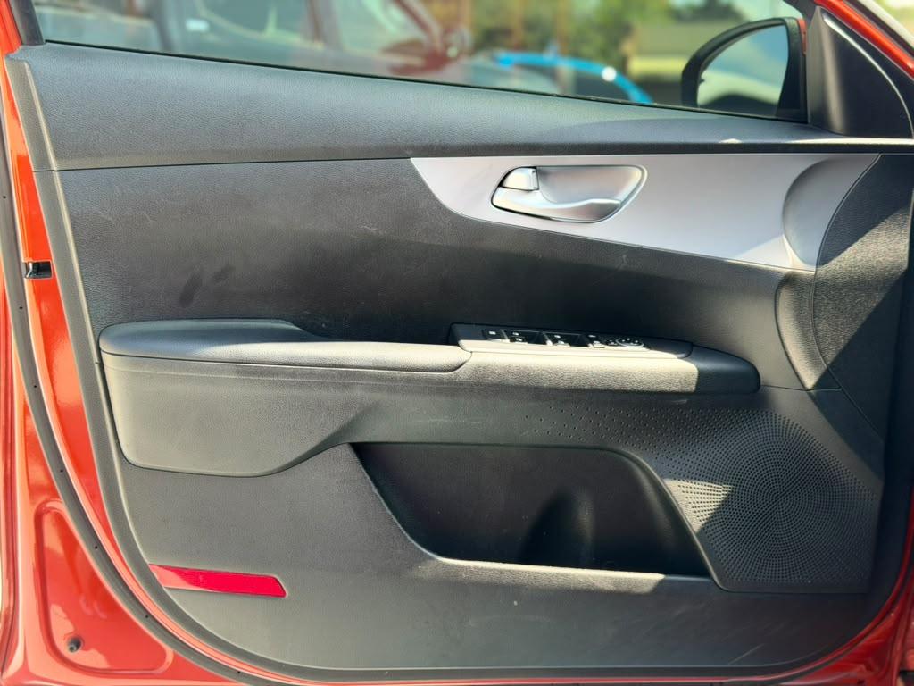 Kia Forte LXS IVT 2023