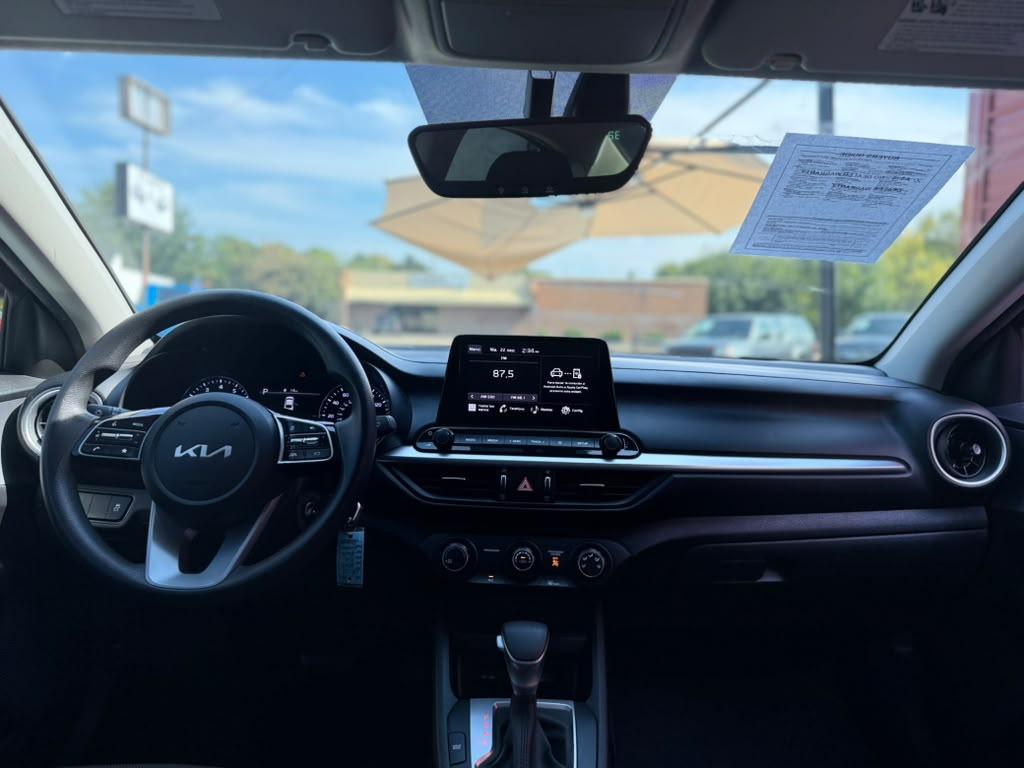 Kia Forte LXS IVT 2023