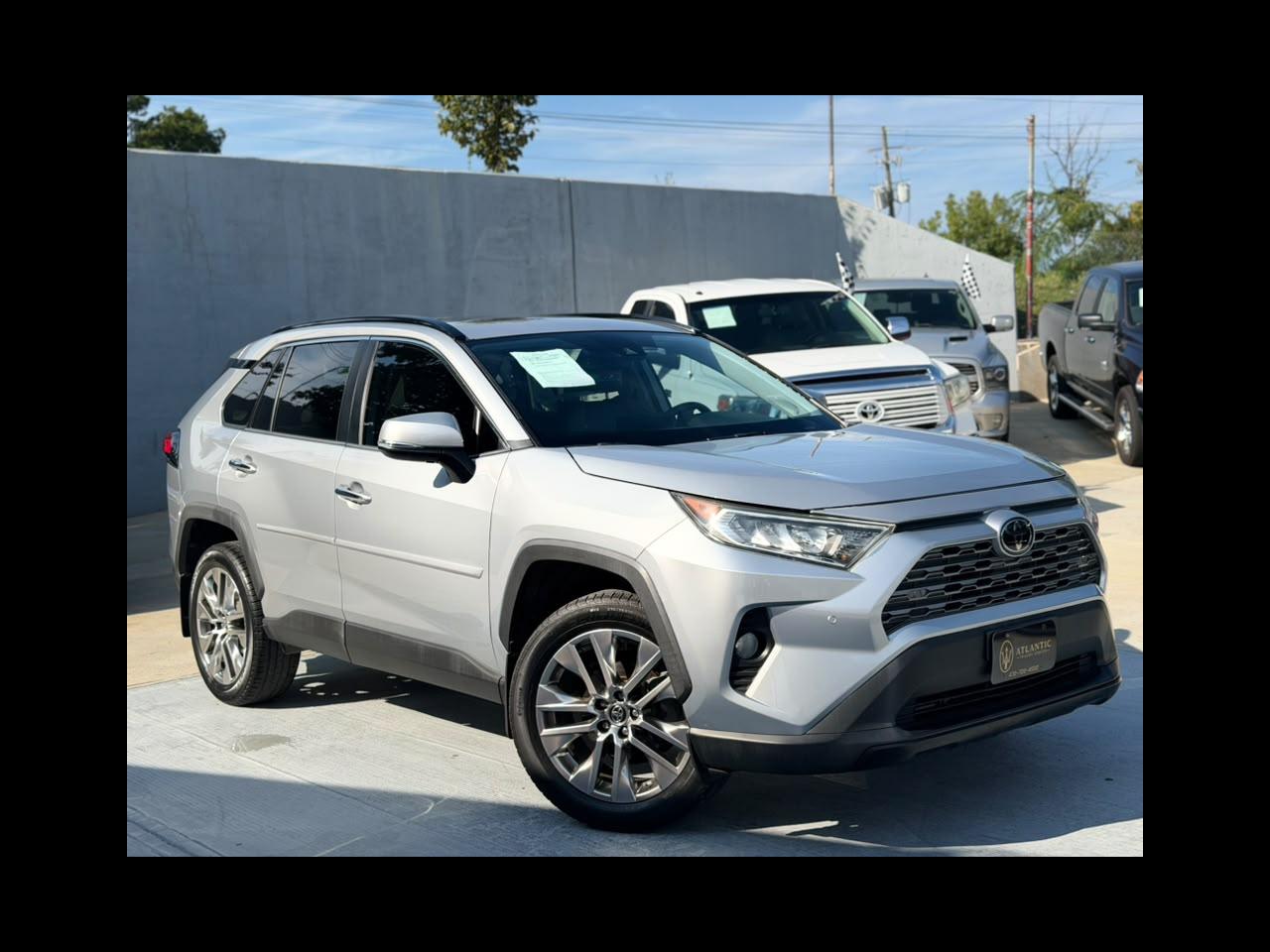 Toyota RAV4 Limited FWD (Natl) 2019