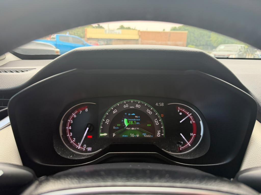 Toyota RAV4 Limited FWD (Natl) 2019