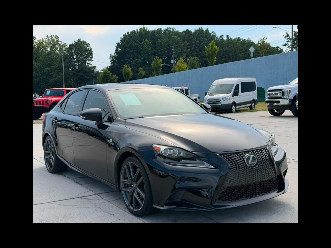 Lexus IS 200t 4dr Sdn 2016