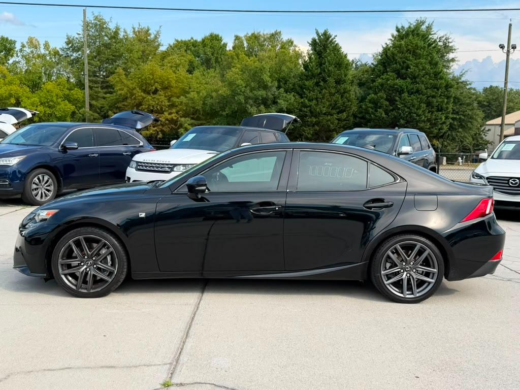 Lexus IS 200t 4dr Sdn 2016