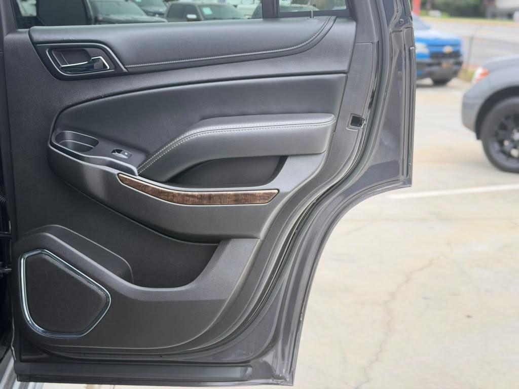Chevrolet Tahoe 2WD 4dr LT 2016