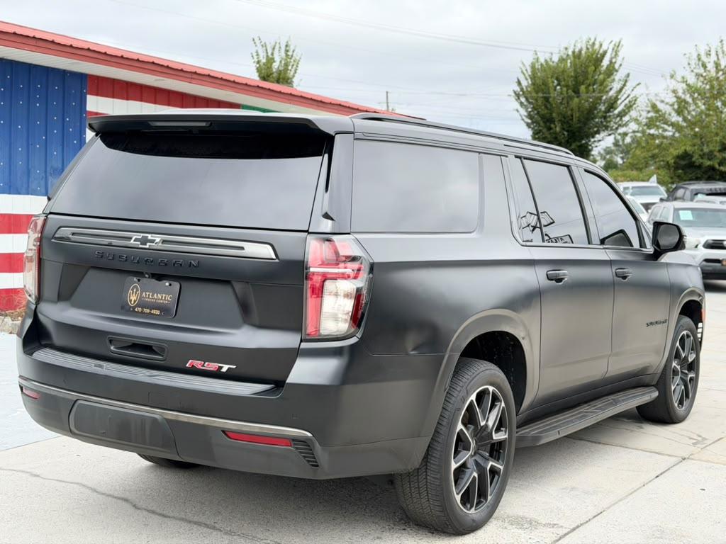 Chevrolet Suburban 4WD 4dr RST 2022