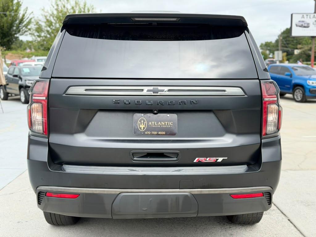 Chevrolet Suburban 4WD 4dr RST 2022