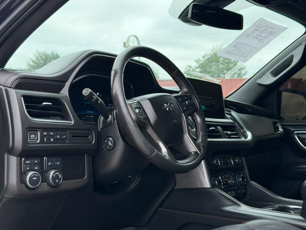 Chevrolet Suburban 4WD 4dr RST 2022