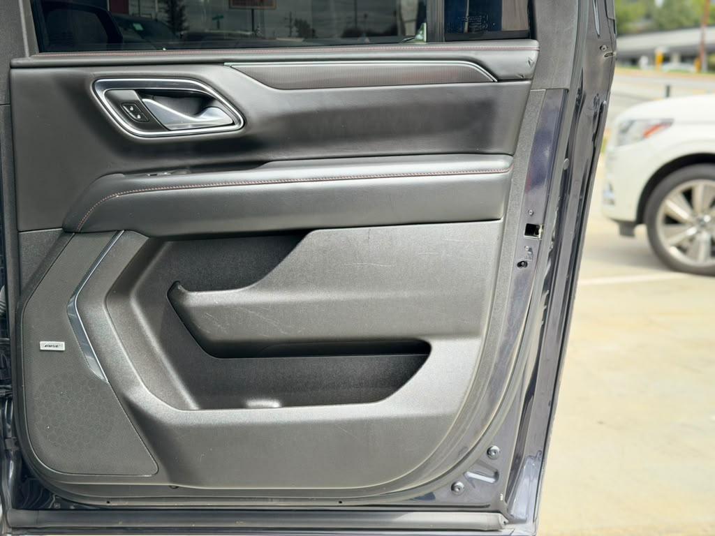 Chevrolet Suburban 4WD 4dr RST 2022