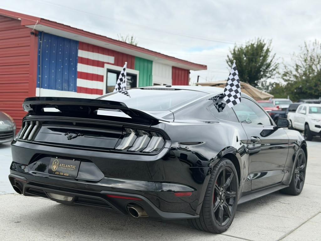 Ford Mustang EcoBoost Fastback 2018