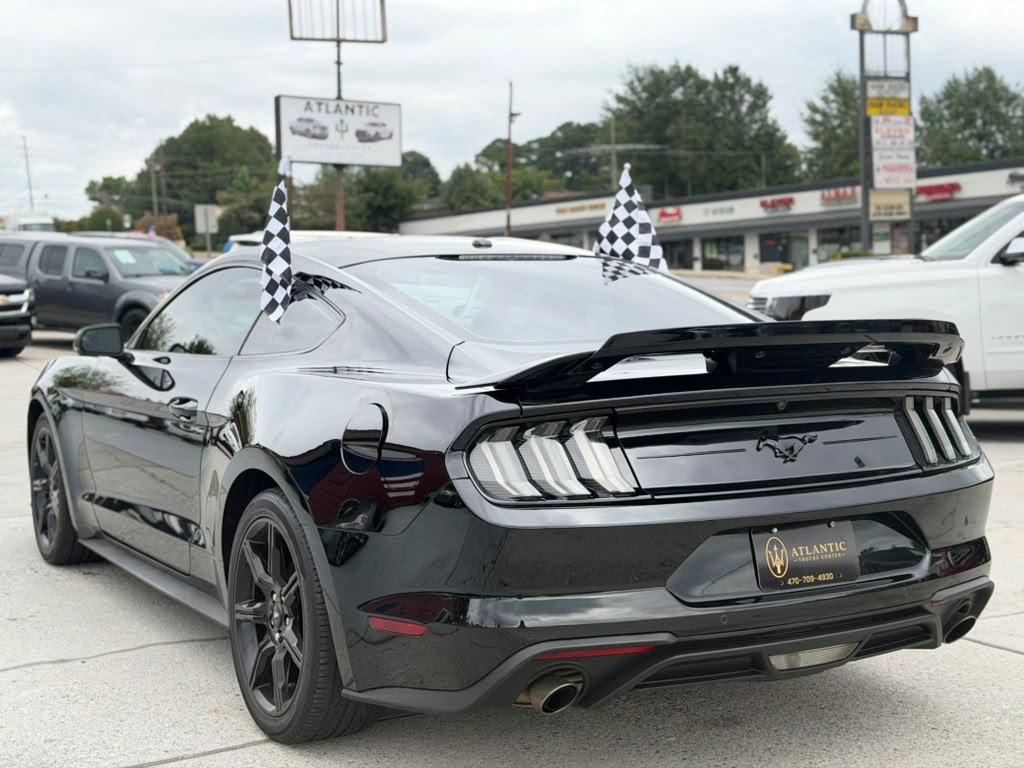 Ford Mustang EcoBoost Fastback 2018