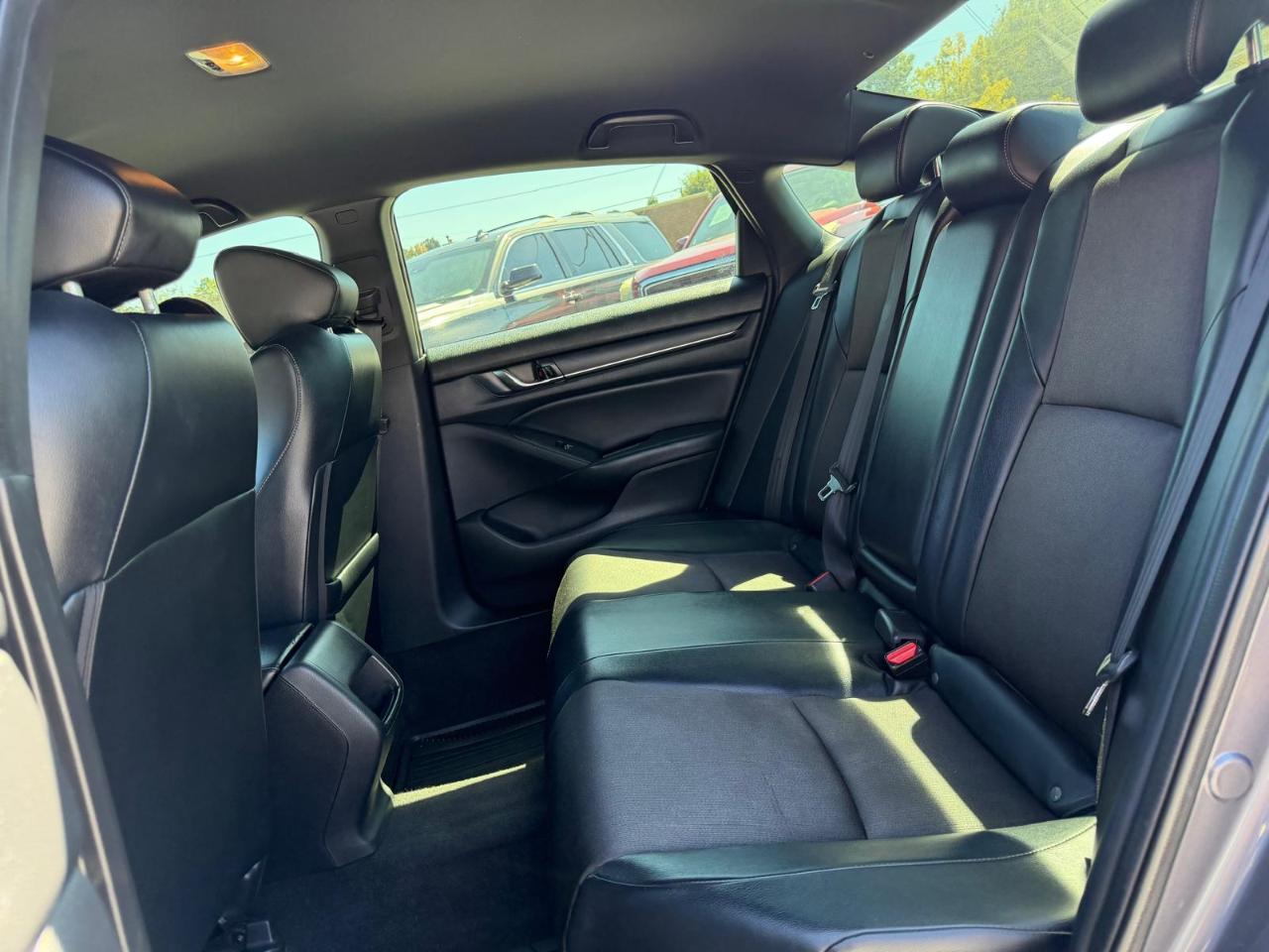 Honda Accord Sedan Sport 1.5T CVT 2018