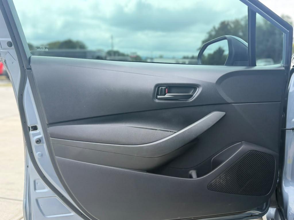 Toyota Corolla LE CVT (Natl) 2023