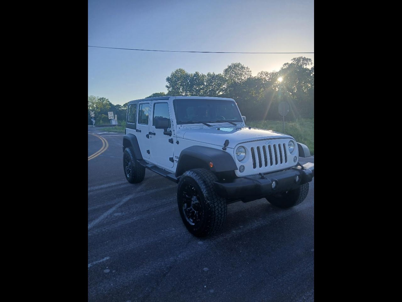 Jeep Wrangler Unlimited Sport 4WD 2014