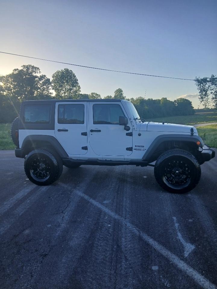 Jeep Wrangler Unlimited Sport 4WD 2014