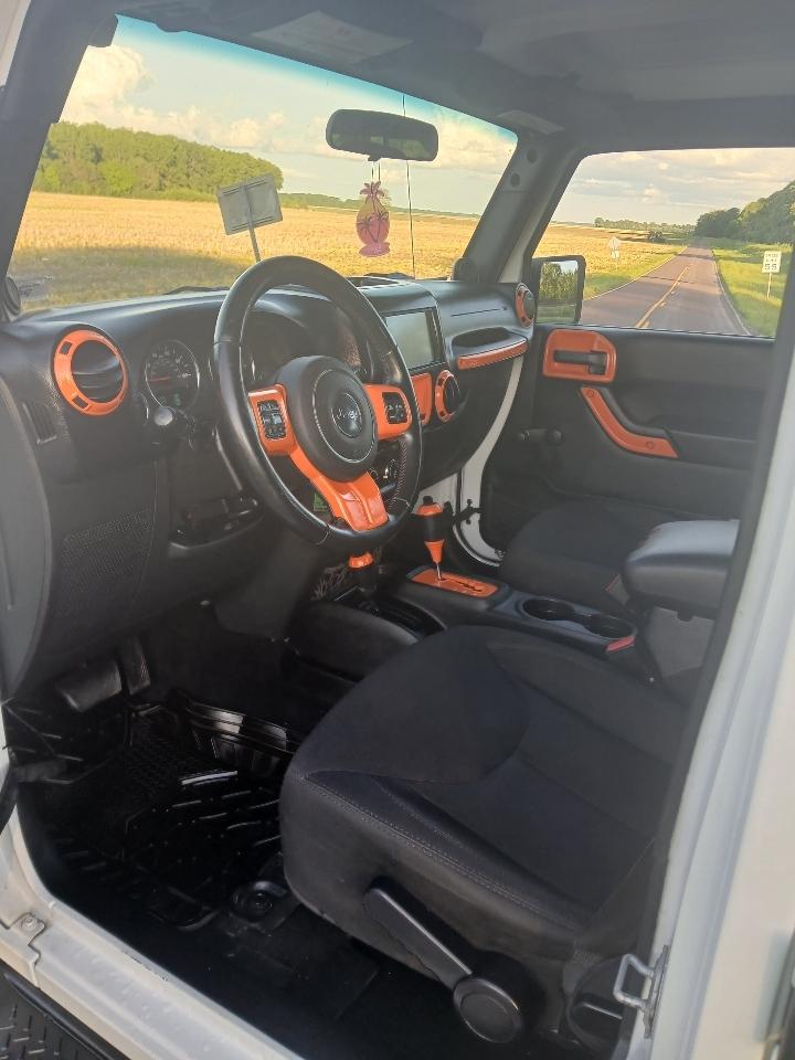 Jeep Wrangler Unlimited Sport 4WD 2014