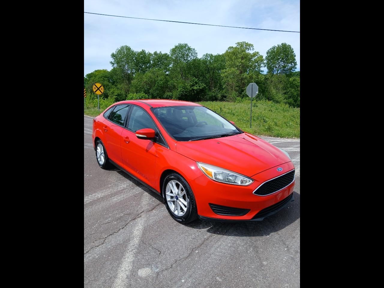 Ford Focus 4dr Sdn SE 2016