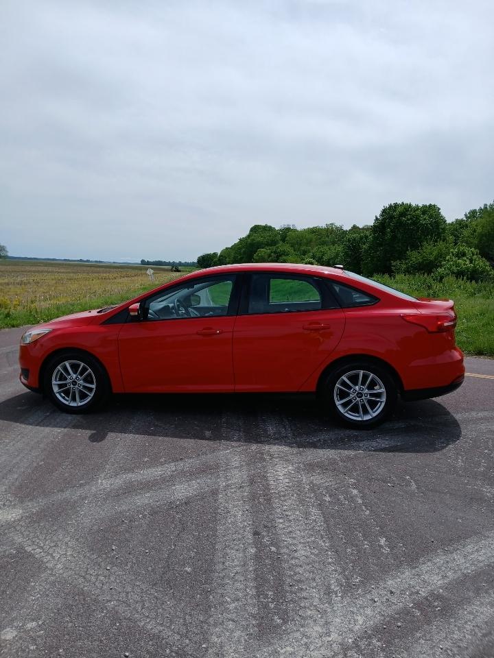 Ford Focus 4dr Sdn SE 2016