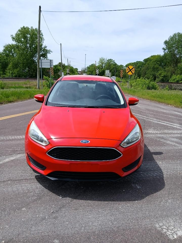 Ford Focus 4dr Sdn SE 2016