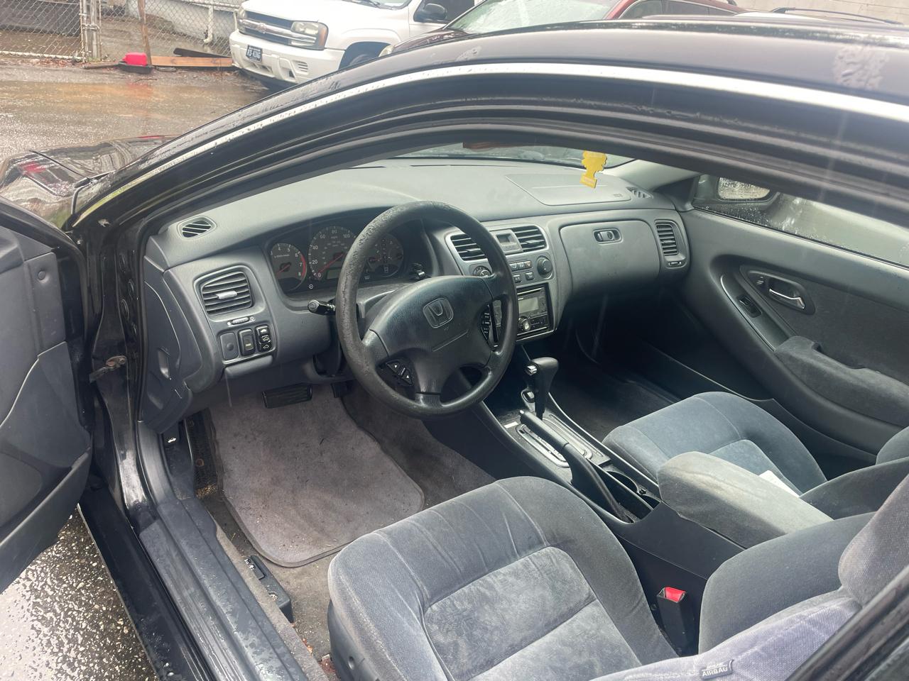 Honda Accord EX Coupe with Leather 2001
