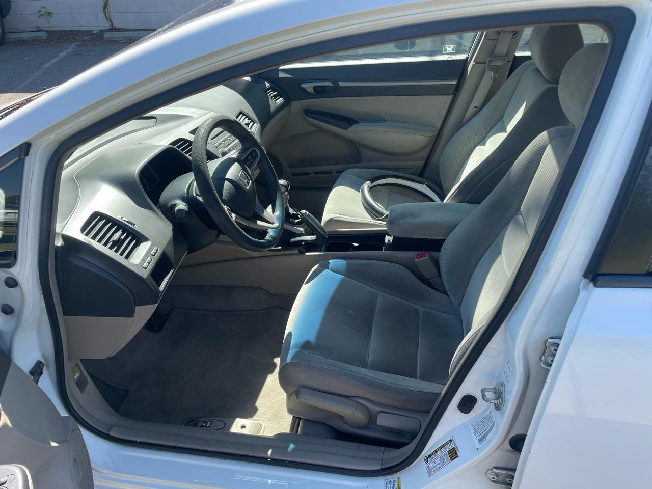 Honda Civic EX Sedan 5-Speed MT 2009