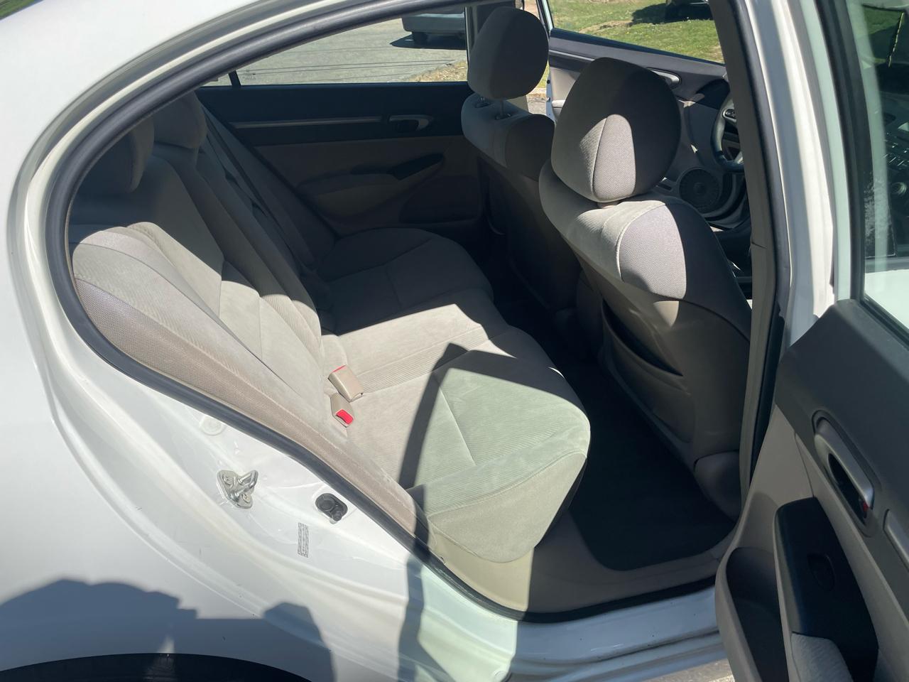 Honda Civic EX Sedan 5-Speed MT 2009