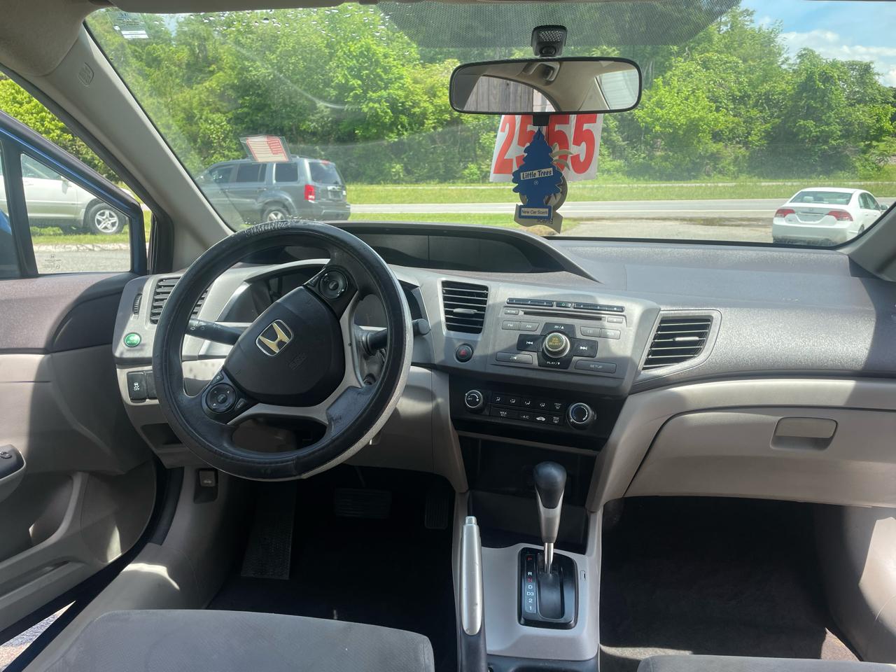 Honda Civic 4dr Sdn LX Auto 2012