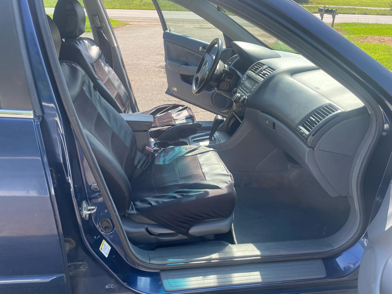 Honda Accord EX-L Sedan AT with XM Radio 2005