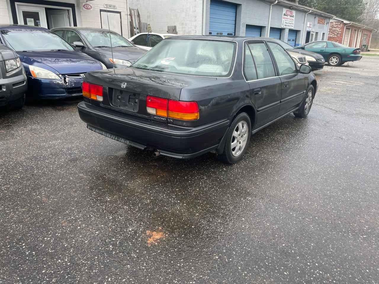 Honda Accord LX sedan 1993