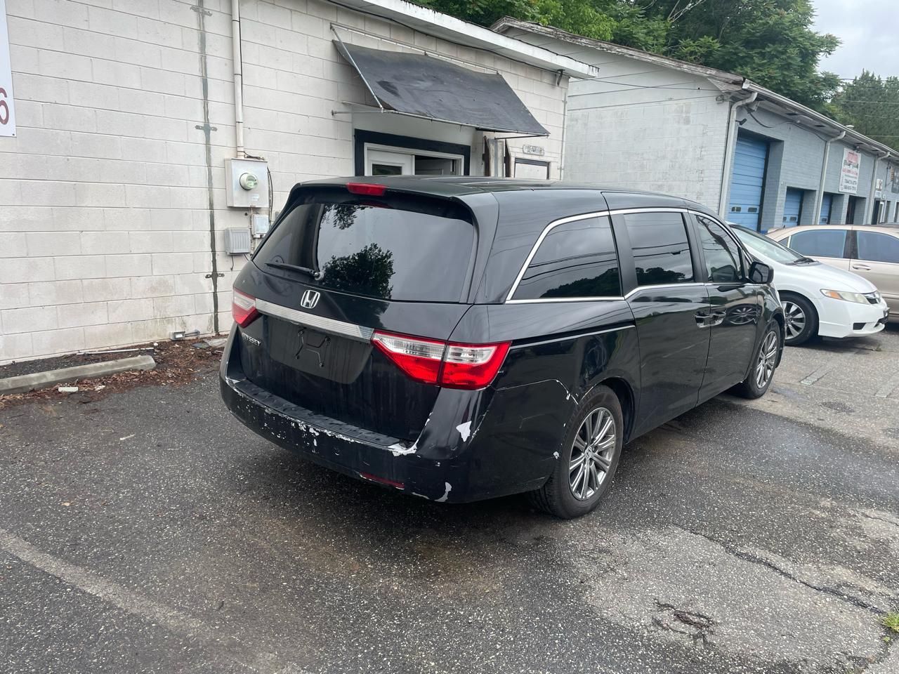 Honda Odyssey LX 2013