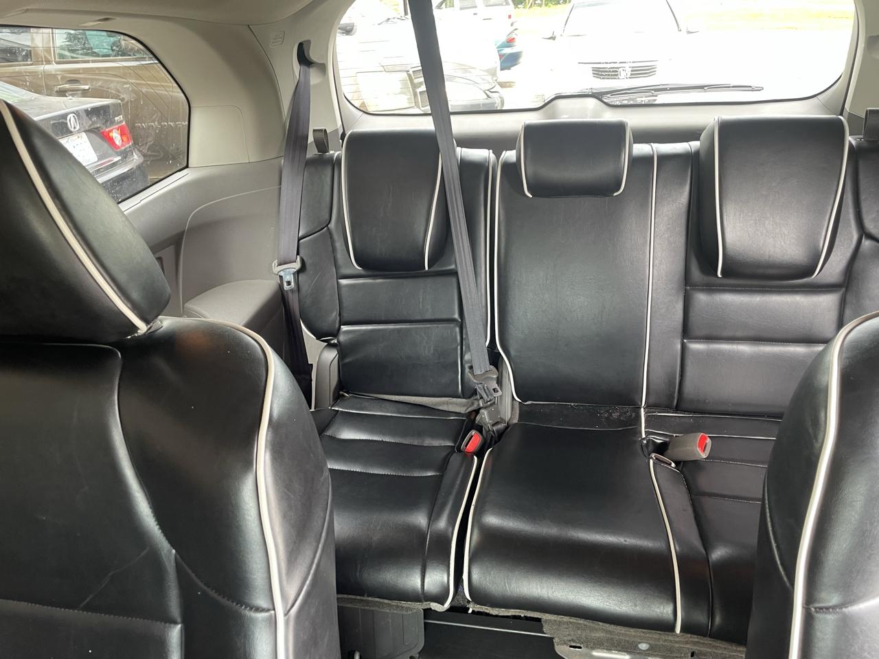 Honda Odyssey LX 2013