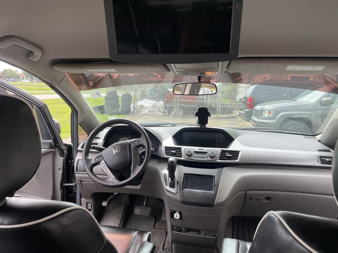 Honda Odyssey LX 2013