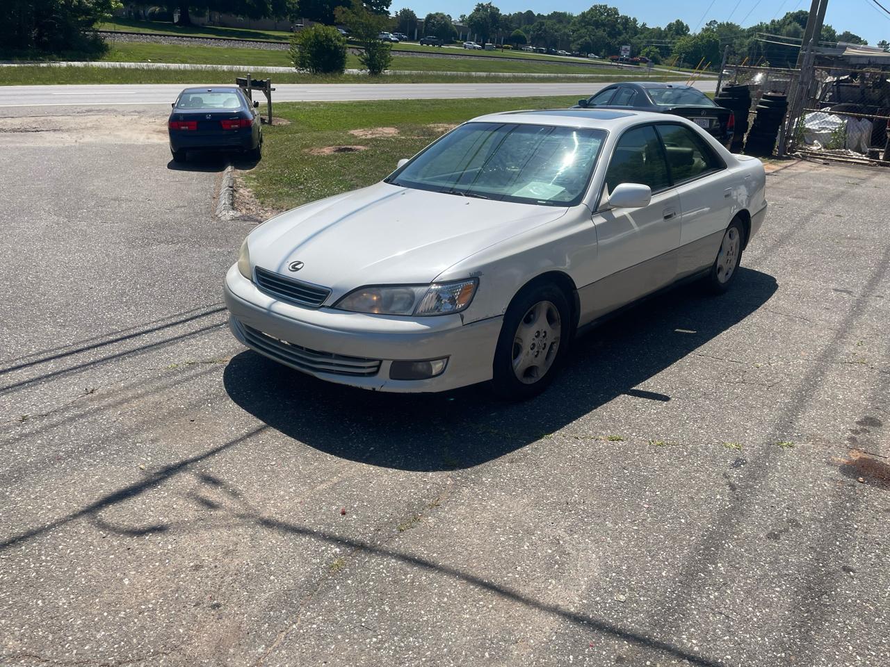 2000 Lexus ES 300 Platinum