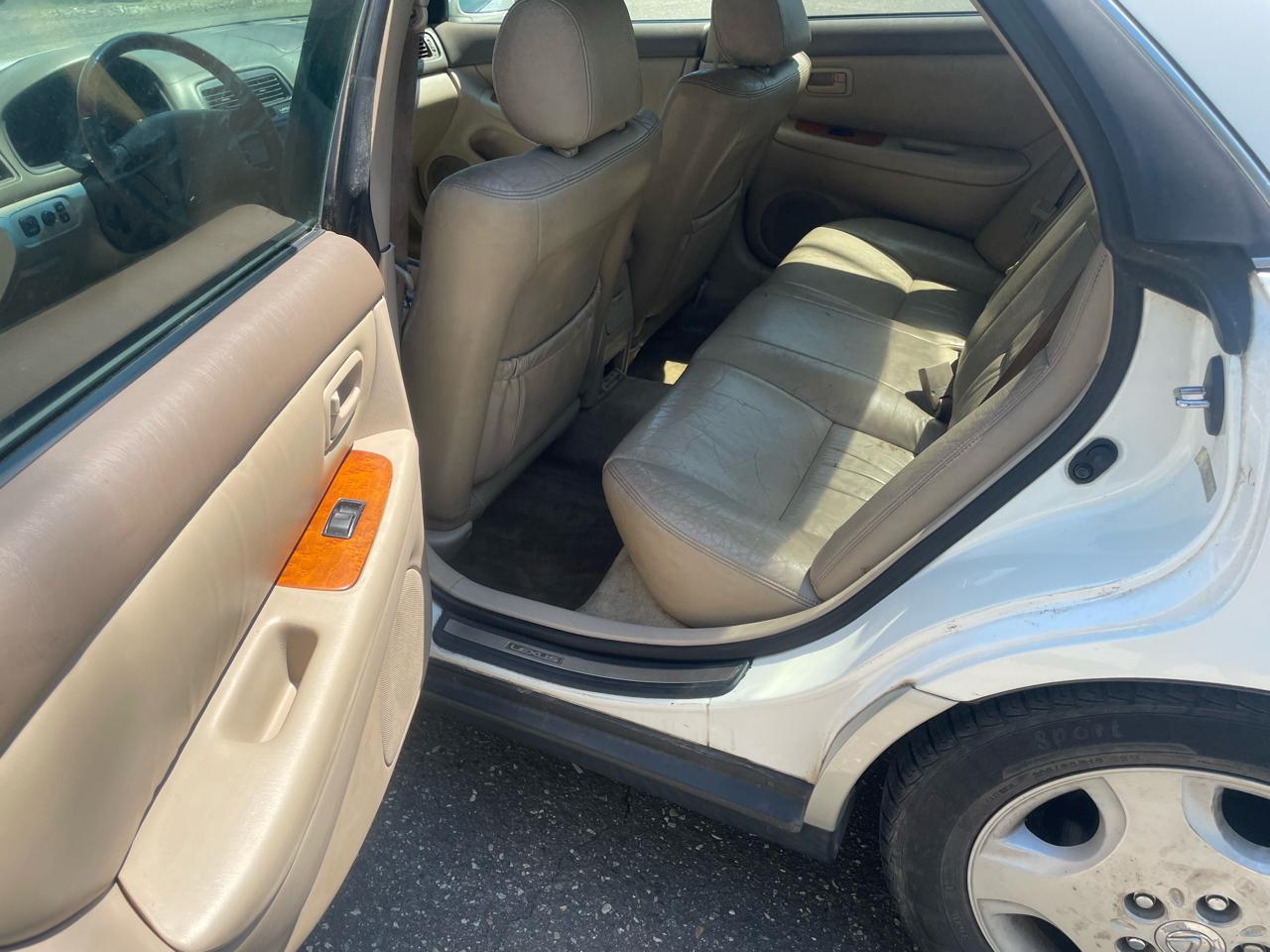 Lexus ES 300  2000